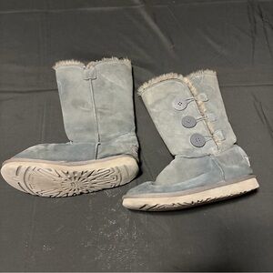 UGG Bailey Button Boots- Gray Fair Condition Sz‎ 10